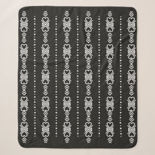 Abstract aztec heart texture sherpa blanket