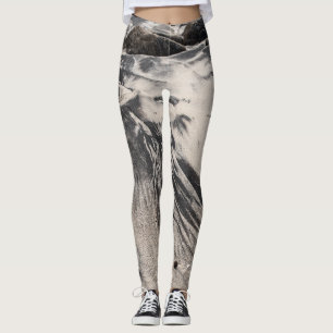 Abstract Black and White Sand Textures with Rocks Leggings