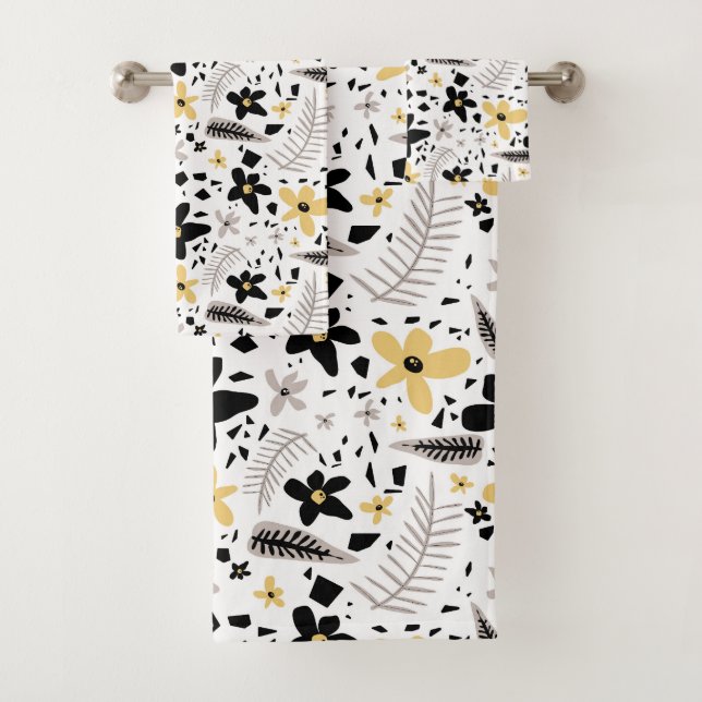 Abstract Black Yellow Grey Seamless Floral Pattern Bath Towel Set (Insitu)