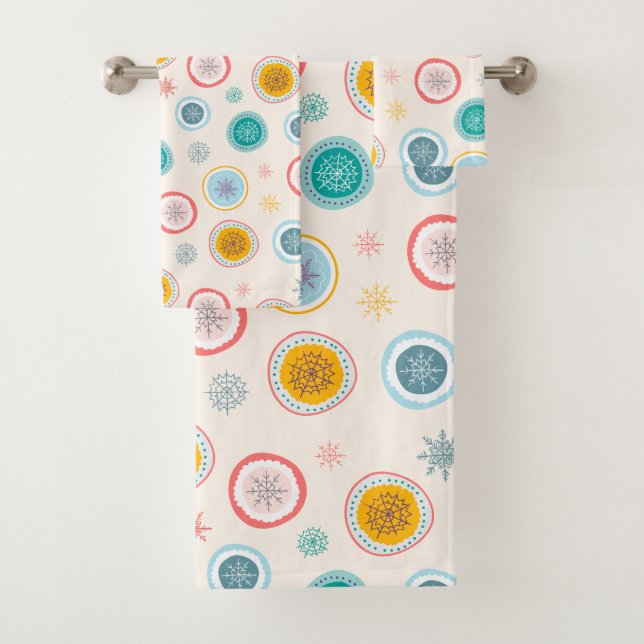 Abstract Christmas Snowflakes Pattern Bath Towel Set (Insitu)