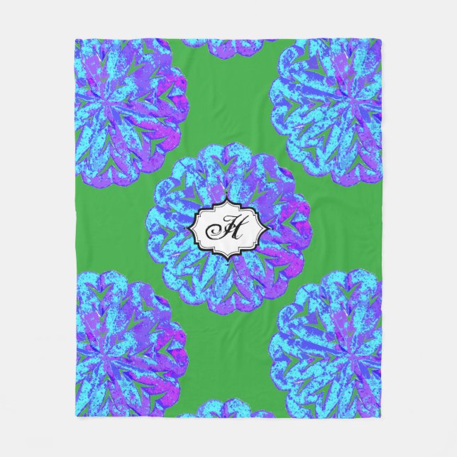 ABSTRACT CIRCLE WYCINANKI FLEECE BLANKET (Front)