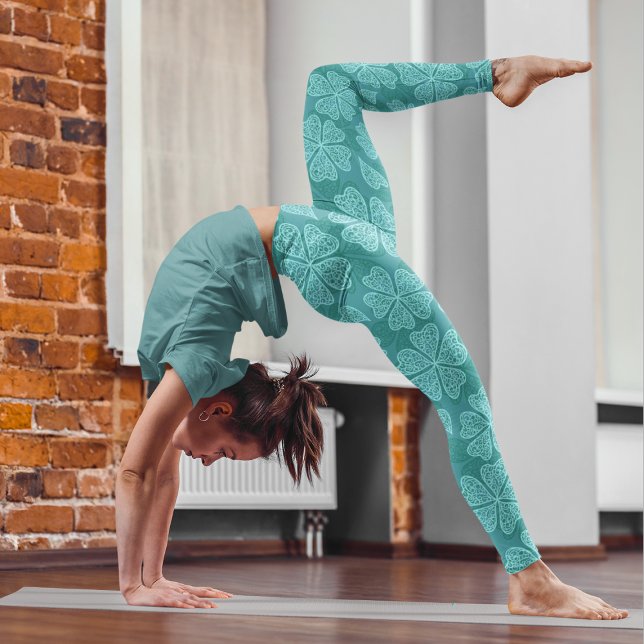 Abstract Clovers Pattern St Patrick's Day Leggings (Creator Uploaded)