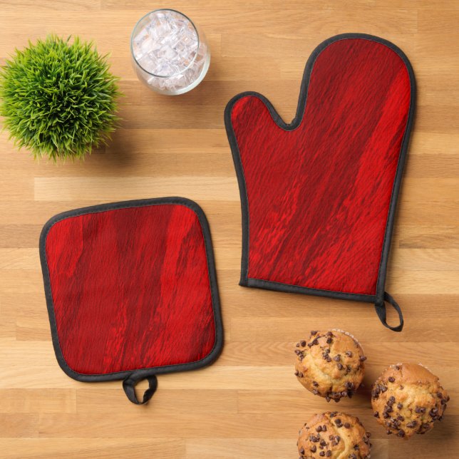 Abstract diagonal shades of red design oven mitt & pot holder set (Top Down)