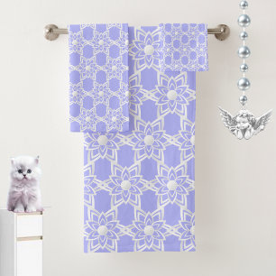 Abstract Flower Mandala Pattern on Light Blue Bath Towel Set