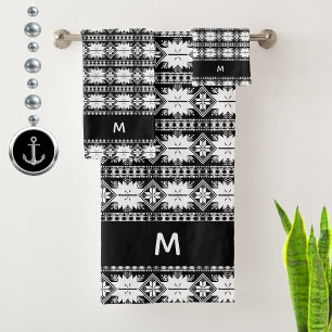 Abstract Flower Pattern on Black White Monogrammed Bath Towel Set