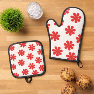 Abstract Flower Pattern Oven Mitt & Pot Holder Set