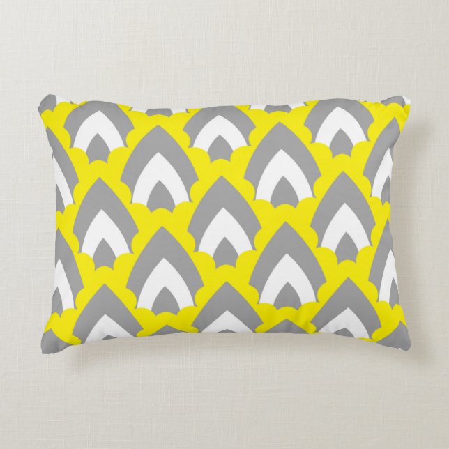Abstract Hand Drawing Retro Geometric Shapes Trian Decorative Cushion (Front)