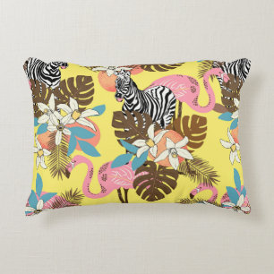 Abstract hand painted seamless animal background. decorative cushion