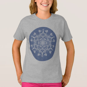 Abstract Lacy Fractal Snowflake on Blue Background T-Shirt