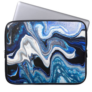 Abstract marble liquid texture in silver white gli laptop sleeve