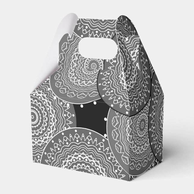 Abstract modern geometric circles round shapes man favour box (Front Side)