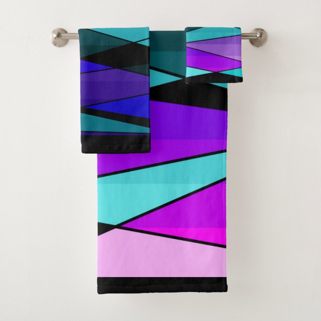 Abstract modern geometric shapes triangles pink pu bath towel set (Insitu)