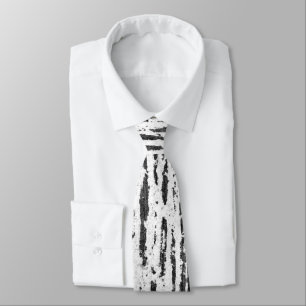 Abstract pattern neck tie