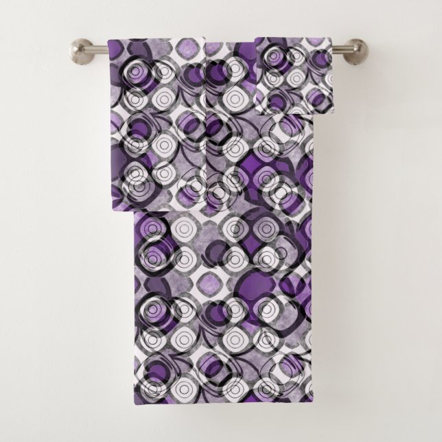 Abstract Purple, Grey and Black Circle Pattern Bath Towel Set (Insitu)