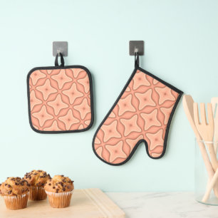 Abstract Retro Geometric Pattern in Warm Tones Oven Mitt & Pot Holder Set