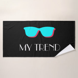 Abstract Retro Pop Art - Turquoise & Pink Glasses Bath Towel