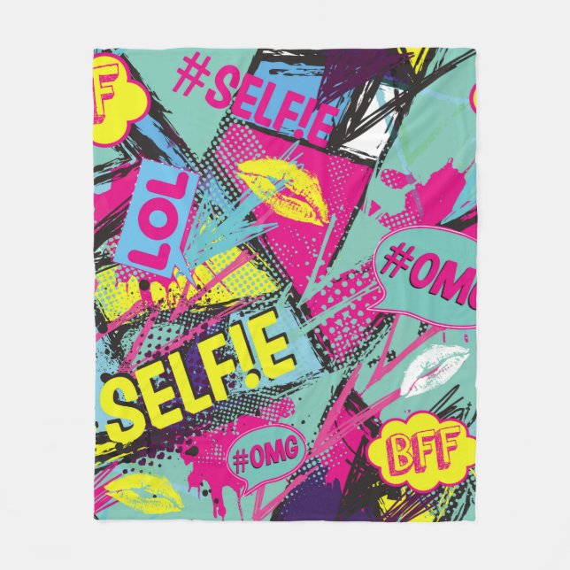 Abstract seamless pattern with Pop art comicspeech Fleece Blanket (Front)