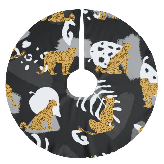 Abstract Tropical Leaves Leopard Pattern Brushed Polyester Tree Skirt (Front)