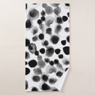 Abstract watercolor polka dots seamless pattern bath towel