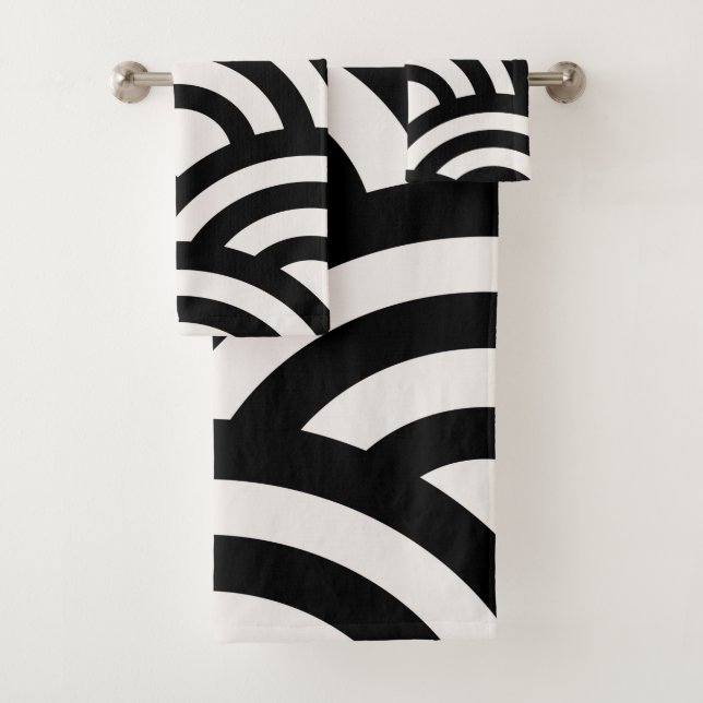 Abstract Waves, Arches, Black And White Lines Bath Towel Set (Insitu)