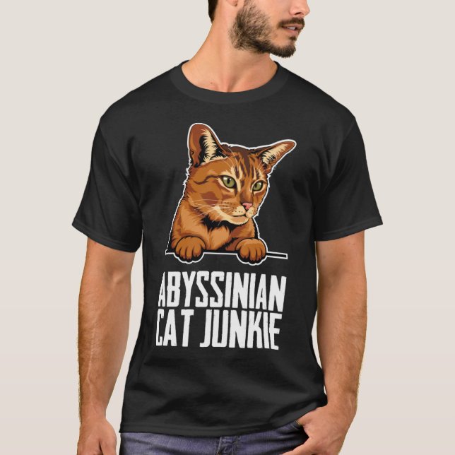Abyssinian mum  Abyssinian kitten  Abyssinians  4 T-Shirt (Front)