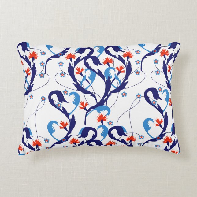 Accent Pillow with turkish pattern (Front)