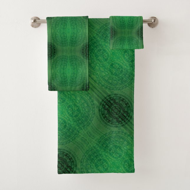 Acceptance | Green Meditation Medallions Bath Towel Set (Insitu)
