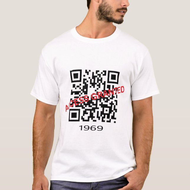 Access Granted – Hacker Gamer Tech Graphic T-Shirt (Front)