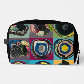  Accessories > Bags & Wallets > Cosmetic & Toiletr