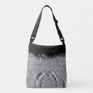 Accessories > Bags & Wallets > Handbags > Crossbod