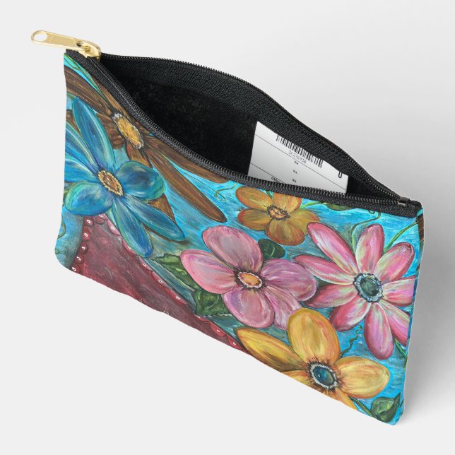 Accessory Pouch (Open)