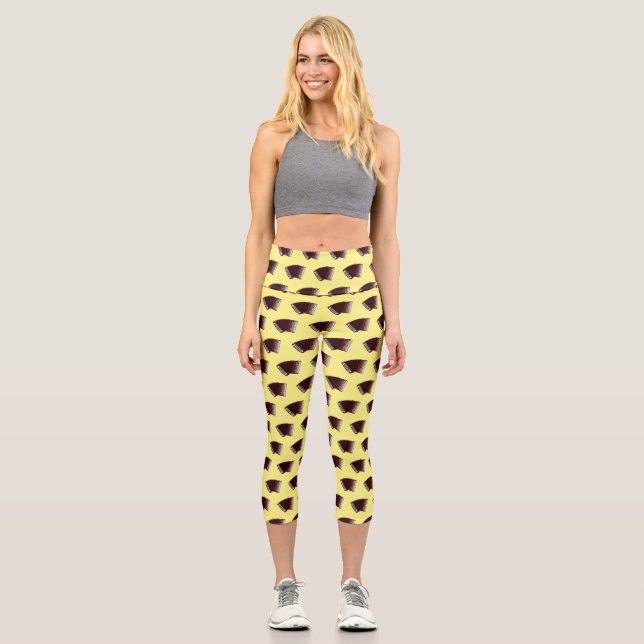 Accordion cartoon illustration capri leggings (Front)