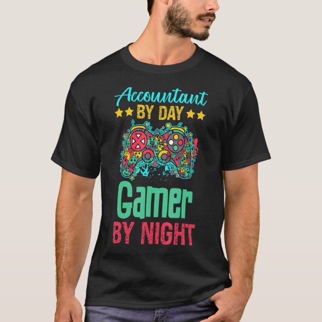 Accountant Gaming      T-Shirt (Front)