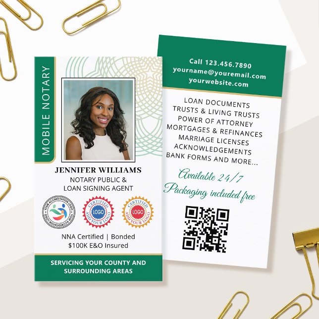 Accreditation Notary Public Photo QR Code Green Business Card (Creator Uploaded)