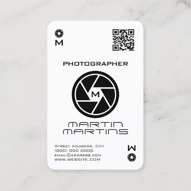 Ace of lens white business card (Front)