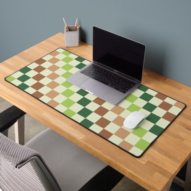 Acid green black checkerboard pattern desk mat (Office 2)