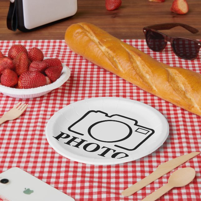 Add Personalised Photo Wedding Modern Cute Elegant Paper Plate (Picnic)