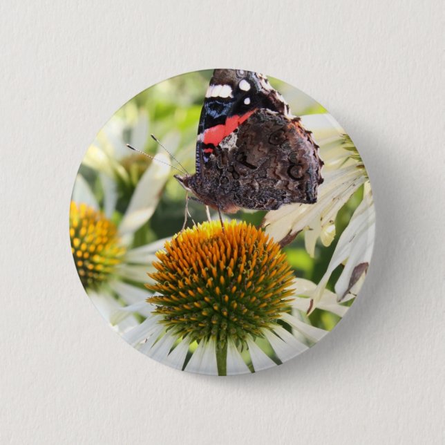 Admiral Butterfly on Flower 6 Cm Round Badge (Front)