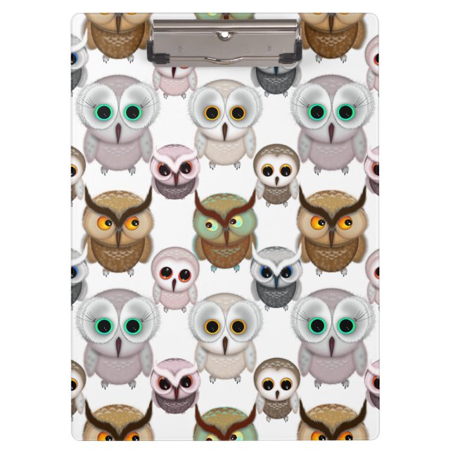 Adorable Illustrated Owls Pattern Clipboard (Front)