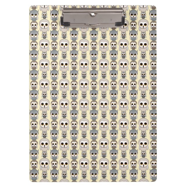 Adorable Owls Pattern on Light Yellow Background Clipboard (Front)