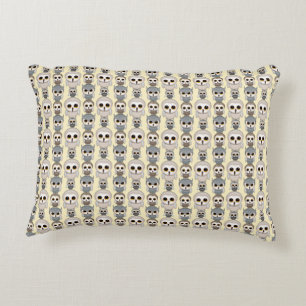 Adorable Owls Pattern on Light Yellow Background Decorative Cushion