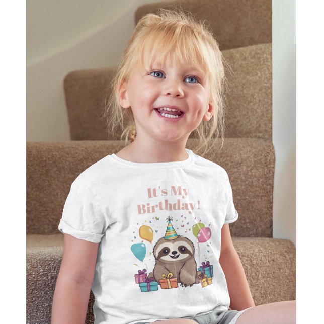 Adorable Sloth Happy Birthday Personalised Pink T-Shirt (It's My Birthday! A sweet sloth birthday shirt.)