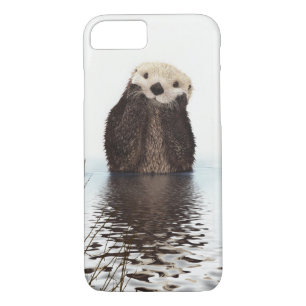 Adorable Smiling Otter in Lake iPhone 8/7 Case