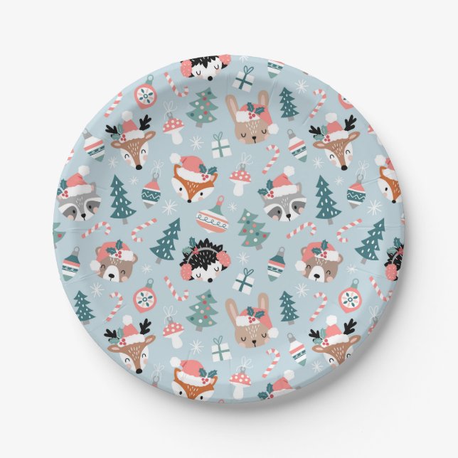 Adorable Woodland Christmas Animal Faces Pattern Paper Plate (Front)