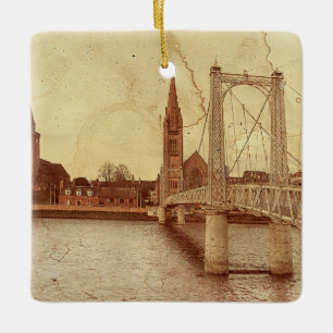 Adorno De Cerámica The Bouncy Bridge (Inverness -  Ceramic Ornament