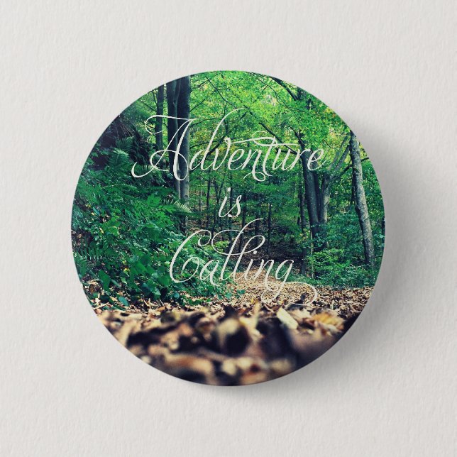 Adventure is calling 6 cm round badge (Front)