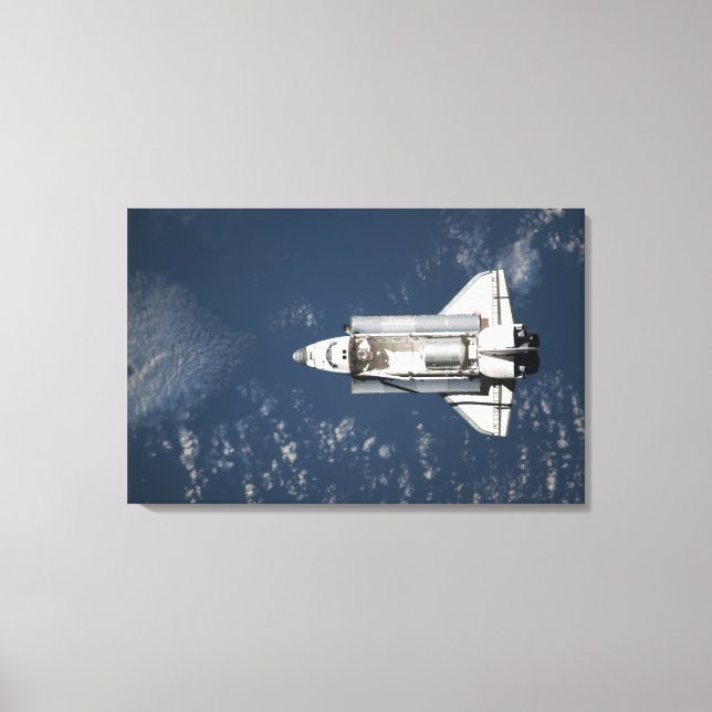 Aerial view of Space Shuttle Discovery 3 Canvas Print (Front)
