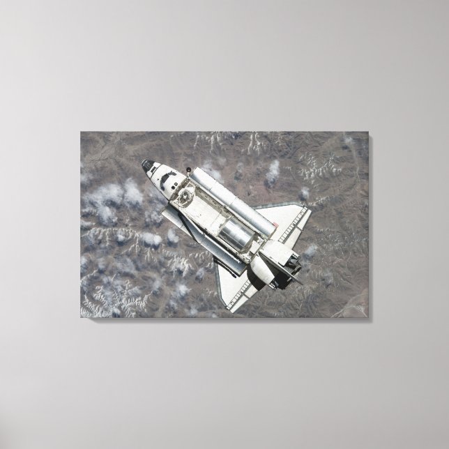 Aerial view of Space Shuttle Discovery Canvas Print (Front)