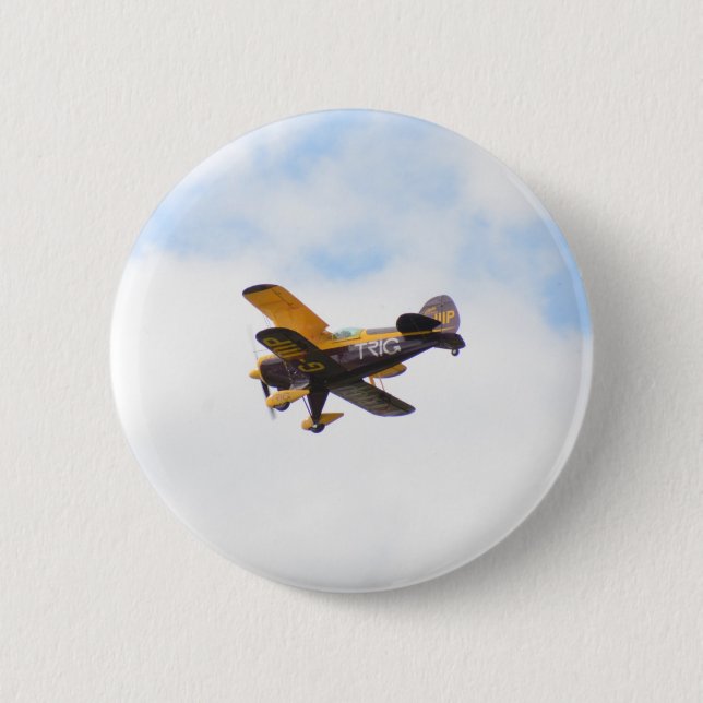 Aerobatic Biplane In Flight 6 Cm Round Badge (Front)