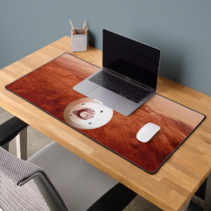 Aeroshell With Perseverance Rover Descent To Mars Desk Mat